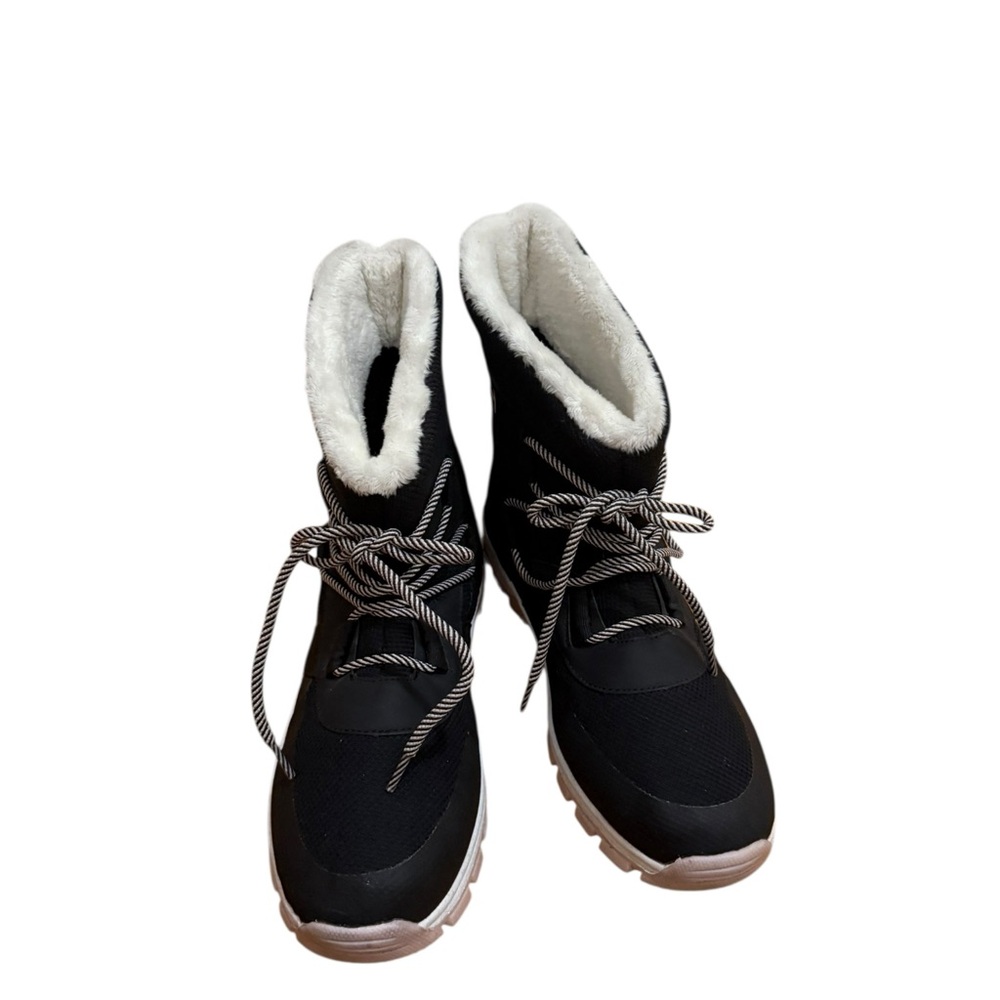 Nautica Black and White Winter Boots